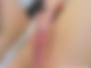 Live cam show with Candice - Strip on parknlotfishbdy