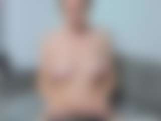 Candice's Live Sex Cam Show