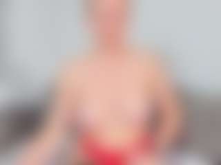 Live cam show with Candice - Green Eyes on Livezox