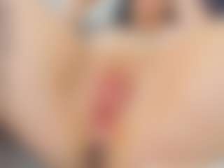 Live cam show with Candice - Butt Plug on Camsoda
