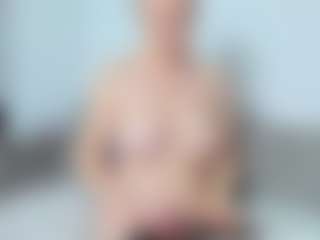 Candice's Live Sex Cam Show