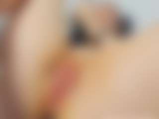 Live cam show with Candice - Green Eyes on Camsoda