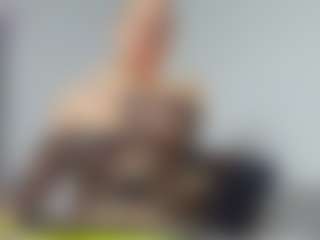 Live cam show with Candice - Cum on Mixed Magazine Live