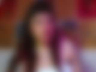Live cam show with Purple Haze - Teen (18+) on livesuperchat.net