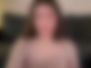 Live cam show with hehe - Petite on https://playwithruby.com