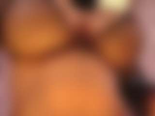 aanttonella's Live Sex Cam Show