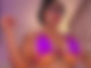aanttonella's Live Sex Cam Show
