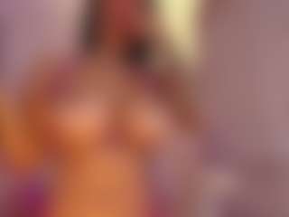 aanttonella's Live Sex Cam Show