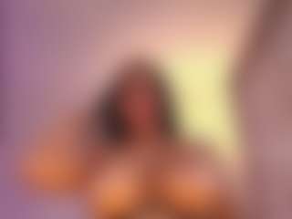 aanttonella's Live Sex Cam Show