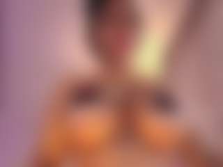 aanttonella's Live Sex Cam Show