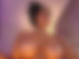aanttonella's Live Sex Cam Show