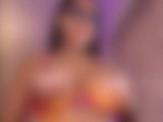 aanttonella's Live Sex Cam Show