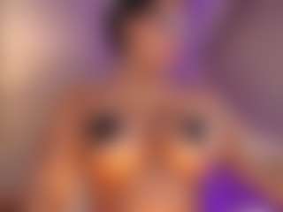 aanttonella's Live Sex Cam Show