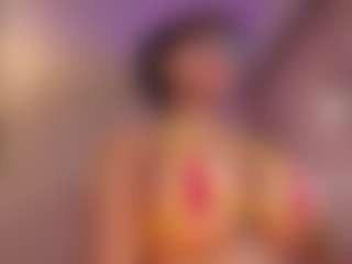 Live cam show with aanttonella - Strip Curvy on luckytryst.com