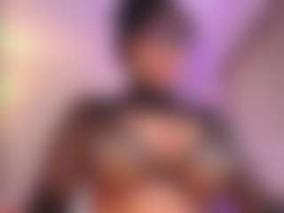 Live cam show with aanttonella - Brown Eyes on xplaylive.com