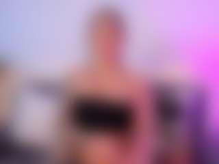 Ellie Mitchell's Live Sex Cam Show