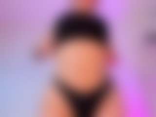 Ellie Mitchell's Live Sex Cam Show