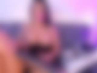 Ellie Mitchell's Live Sex Cam Show