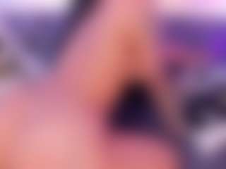 Ellie Mitchell's Live Sex Cam Show
