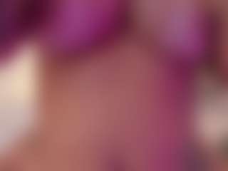 Ellie Mitchell's Live Sex Cam Show