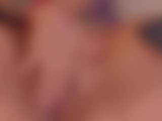 Ellie Mitchell's Live Sex Cam Show