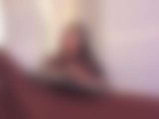 Ellie Mitchell's Live Sex Cam Show