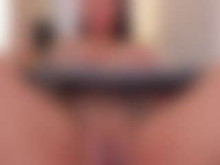 Ellie Mitchell's Live Sex Cam Show
