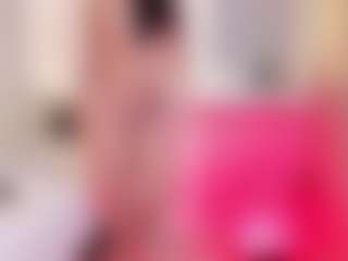 Ellie Mitchell's Live Sex Cam Show