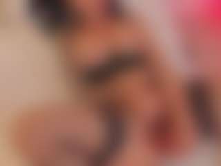 Ellie Mitchell's Live Sex Cam Show