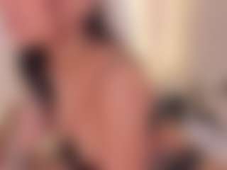 Ellie Mitchell's Live Sex Cam Show