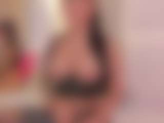 Ellie Mitchell's Live Sex Cam Show
