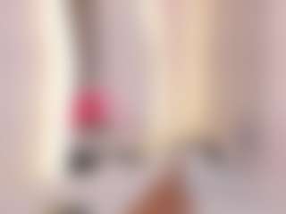 Ellie Mitchell's Live Sex Cam Show