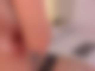 Ellie Mitchell's Live Sex Cam Show