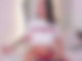 Ellie Mitchell's Live Sex Cam Show