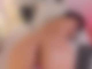 Ellie Mitchell's Live Sex Cam Show