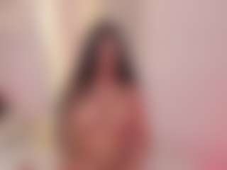 Ellie Mitchell's Live Sex Cam Show