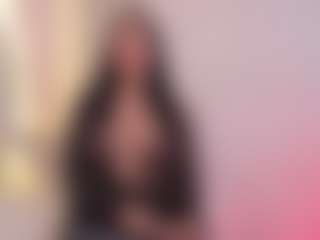 Ellie Mitchell's Live Sex Cam Show
