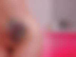 Ellie Mitchell's Live Sex Cam Show