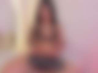 Ellie Mitchell's Live Sex Cam Show