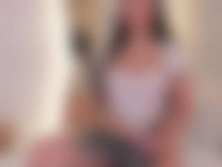 Ellie Mitchell's Live Sex Cam Show
