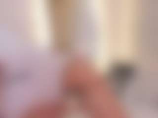 Ellie Mitchell's Live Sex Cam Show