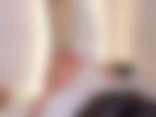 Live cam show with Ellie Mitchell - Shaved Pussy Big Tits on CamClone