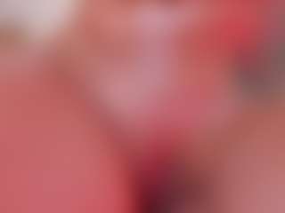 Live cam show with Ellie Mitchell - Natural on xxxlivecams.org
