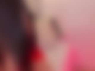 Ellie Mitchell's Live Sex Cam Show