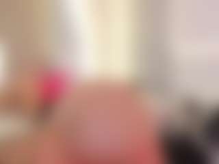 Ellie Mitchell's Live Sex Cam Show