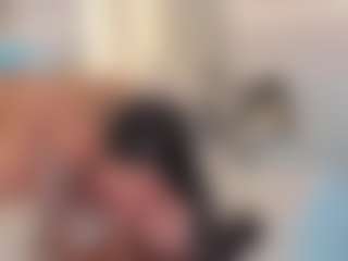 Ellie Mitchell's Live Sex Cam Show
