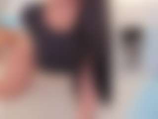 Ellie Mitchell's Live Sex Cam Show