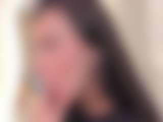 Ellie Mitchell's Live Sex Cam Show