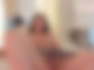Ellie Mitchell's Live Sex Cam Show