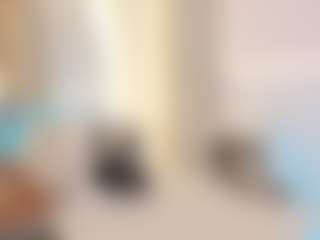 Ellie Mitchell's Live Sex Cam Show